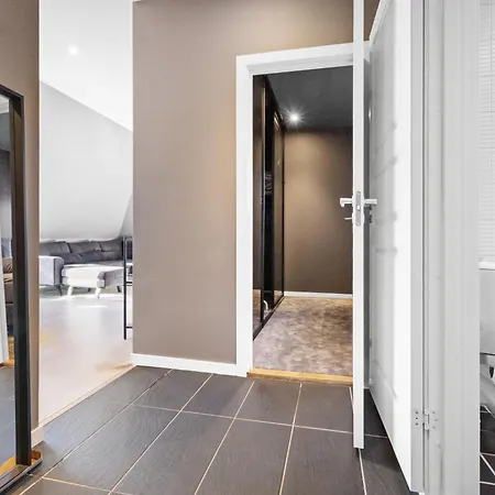 Penthouse In Daire Bergen