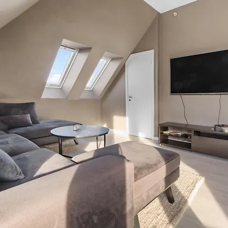 Penthouse In Appartement